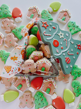 Load image into Gallery viewer, Tis the Season Class 1 MINIS 12/7 Cookie Class